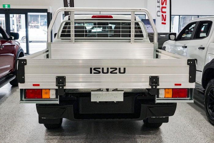 2025 Isuzu D-MAX SX