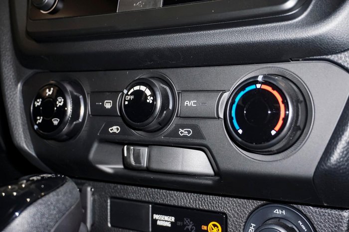 2025 Isuzu D-MAX SX