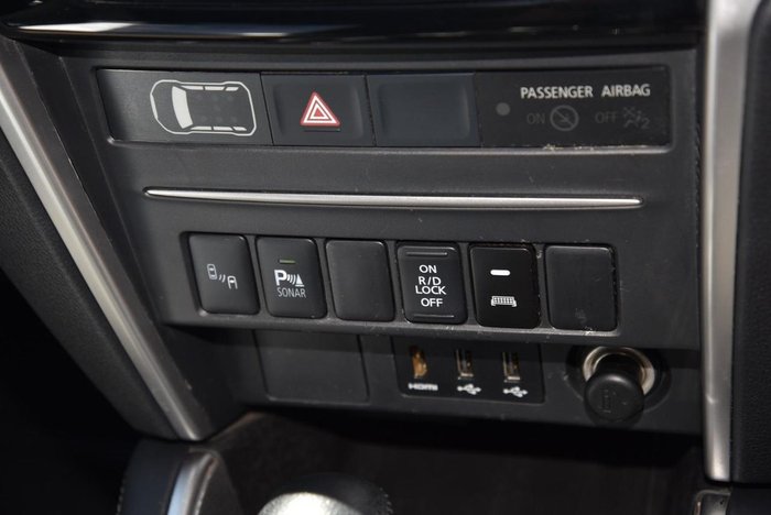 2021 Mitsubishi Triton