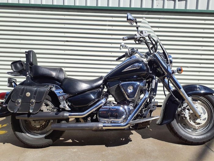 2002 Suzuki Intruder 1500LC (VL1500) Intruder Black