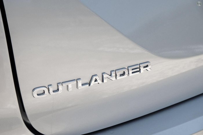 2025 Mitsubishi Outlander Exceed ZM MY25 AWD Sterling Silver