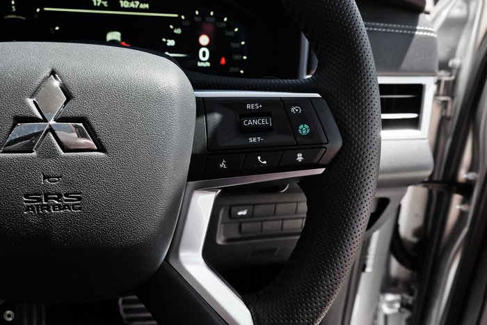 2025 Mitsubishi Outlander Exceed ZM MY25 AWD Sterling Silver