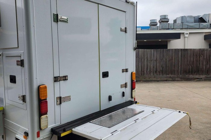 2015 Mercedes-Benz Sprinter 519CDI NCV3 Arctic White