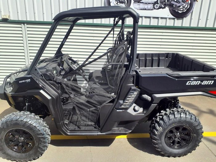 2026 Can-Am Defender XT HD11 Defender Black