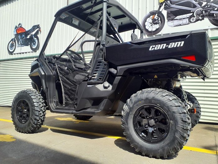 2026 Can-Am Defender XT HD11 Defender Black
