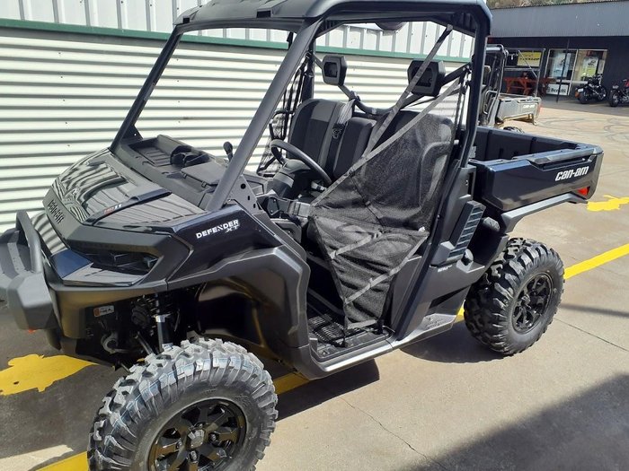 2026 Can-Am Defender XT HD11 Defender Black