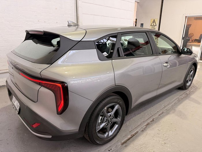 2025 Kia K4 S