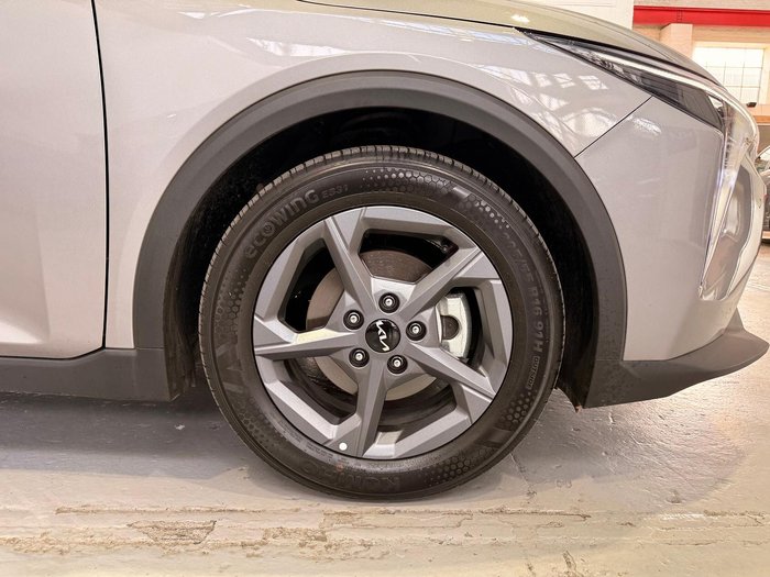 2025 Kia K4 S