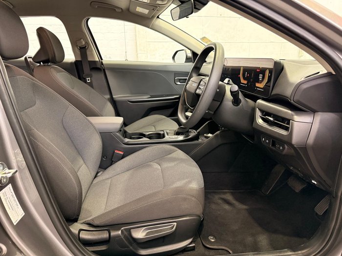 2025 Kia K4 S
