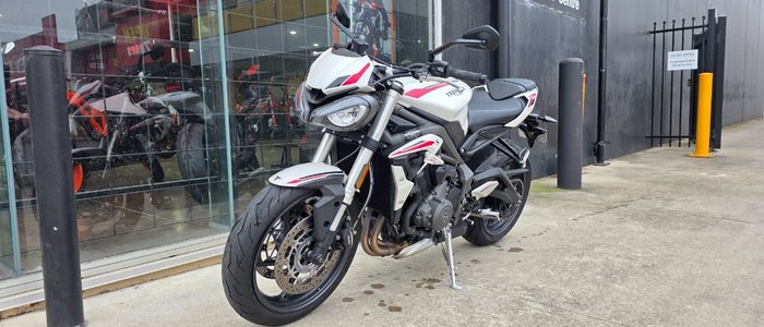 2021 Triumph STREET TRIPLE S 660 LAMS WHITE