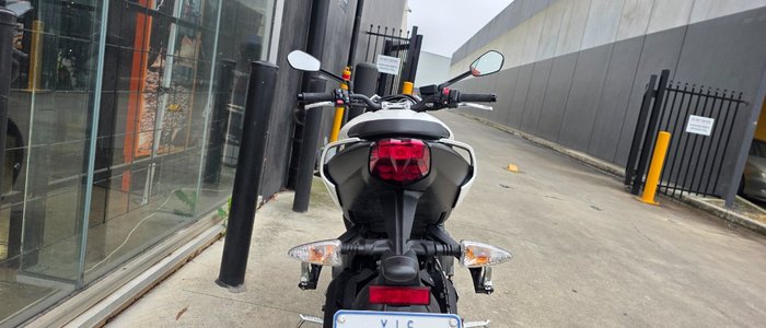 2021 Triumph STREET TRIPLE S 660 LAMS WHITE