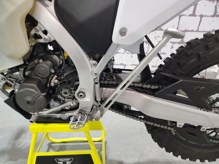 2026 Triumph TF 250-E Off Road Black