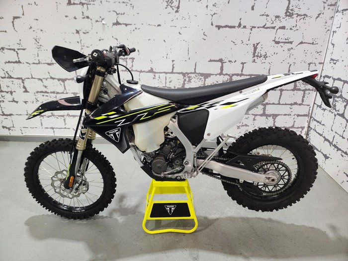 2026 Triumph TF 250-E Off Road Black