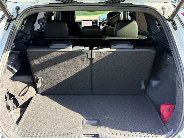 2025 Volkswagen TAYRON R-LINE