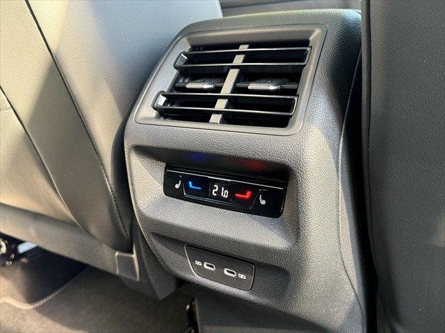 2025 Volkswagen TAYRON R-LINE