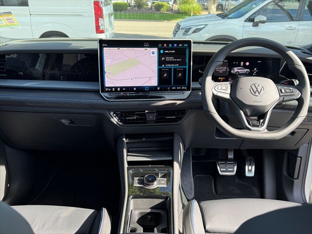 2025 Volkswagen TAYRON R-LINE