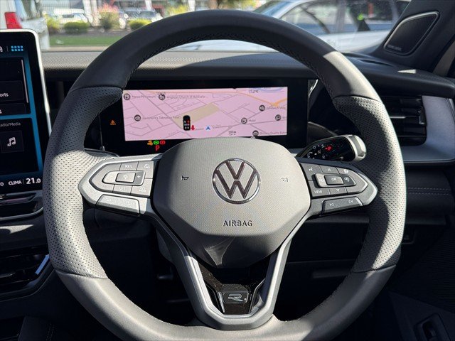 2025 Volkswagen TAYRON R-LINE