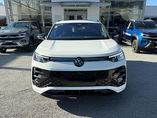 2025 Volkswagen TAYRON R-LINE