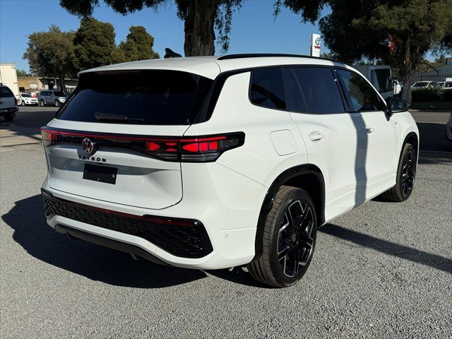 2025 Volkswagen TAYRON R-LINE