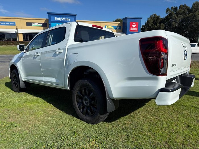 2025 Mazda BT-50 XS