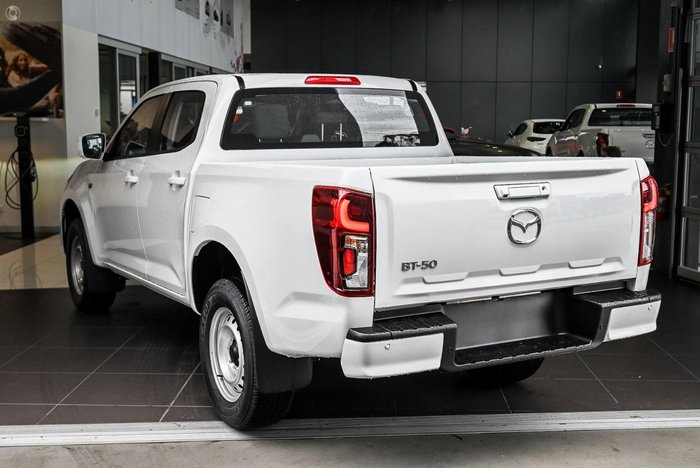 2025 Mazda BT-50 XS