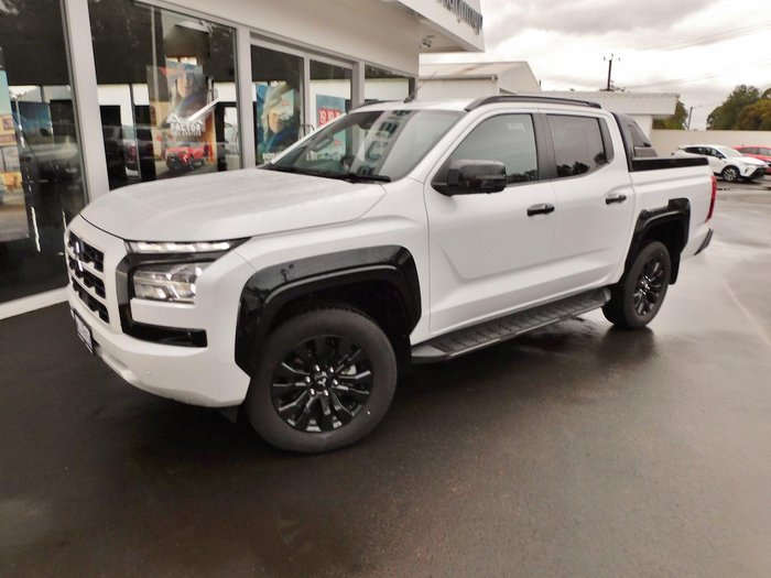 2024 Mitsubishi Triton GSR