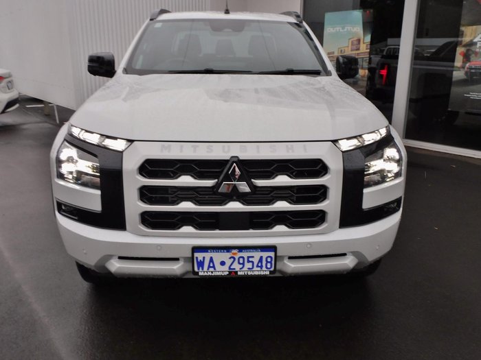 2024 Mitsubishi Triton GSR
