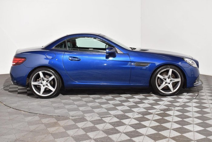 2016 Mercedes-Benz SLC-Class SLC180