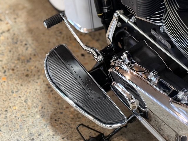 2020 HARLEY-DAVIDSON FLDE DELUXE (107)