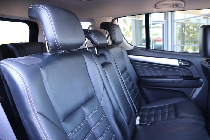 2017 Isuzu MU-X LS-T