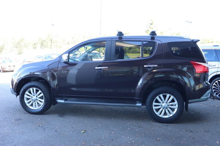 2017 Isuzu MU-X LS-T