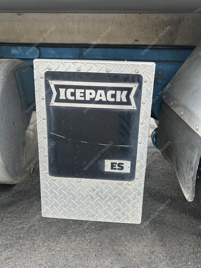 2021 Western Star 4800 Series 4800 FXB White