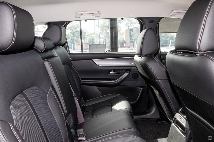 2025 Mazda CX-80 G40e Touring
