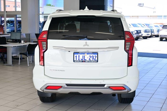 2024 Mitsubishi Pajero Sport GLS