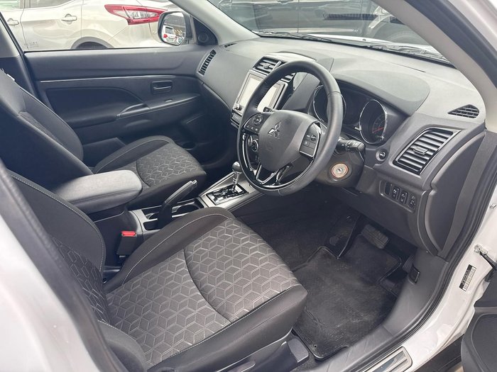 2023 Mitsubishi ASX ES