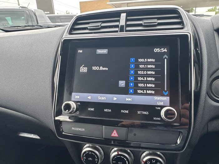 2023 Mitsubishi ASX ES