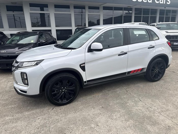 2023 Mitsubishi ASX ES