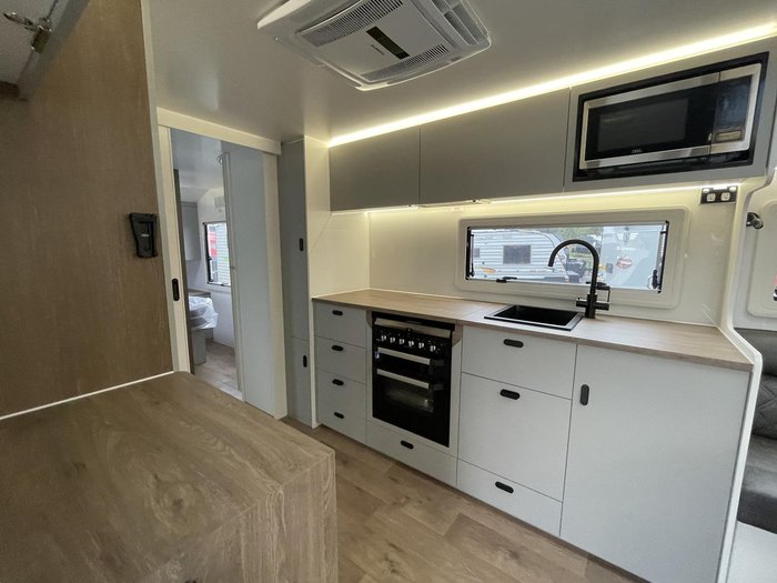 2026 JB Caravans Dirt Road Xtreme