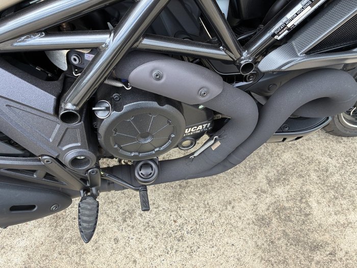 2015 DUCATI DIAVEL TITANIUM Silver