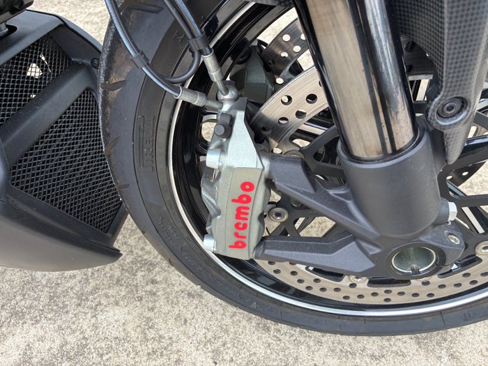 2015 DUCATI DIAVEL TITANIUM Silver