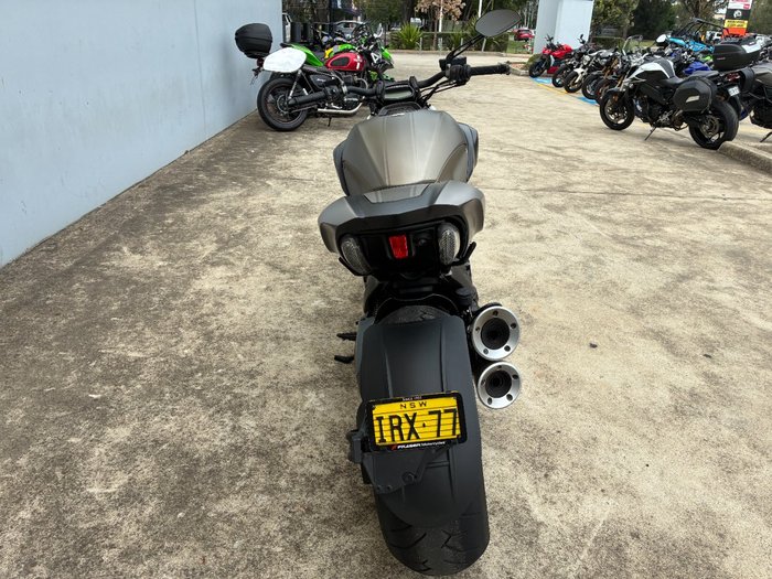 2015 DUCATI DIAVEL TITANIUM Silver