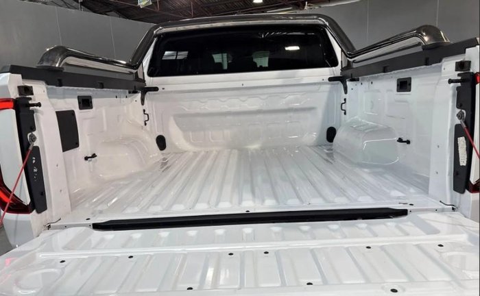 2025 Volkswagen Amarok TDI500 Style