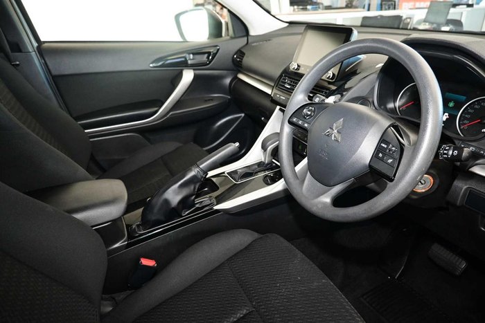 2024 Mitsubishi Eclipse Cross ES