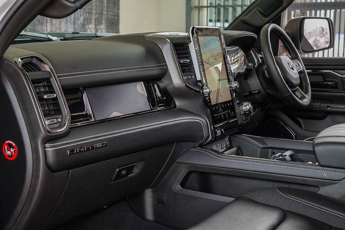 2025 RAM 1500 Limited Hurricane HO RamBox