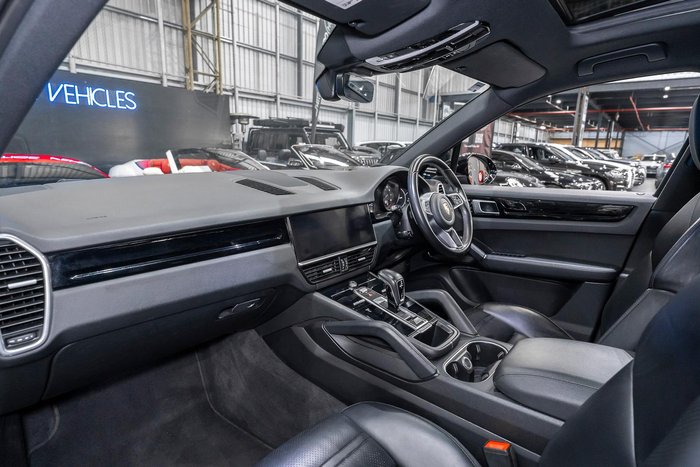 2020 Porsche Cayenne 9YA MY20 4X4 On Demand Black