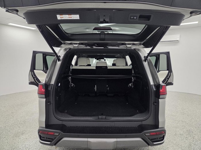 2025 Lexus LX 600 Sports Luxury VJA310R 4X4 Dual Range Titanium