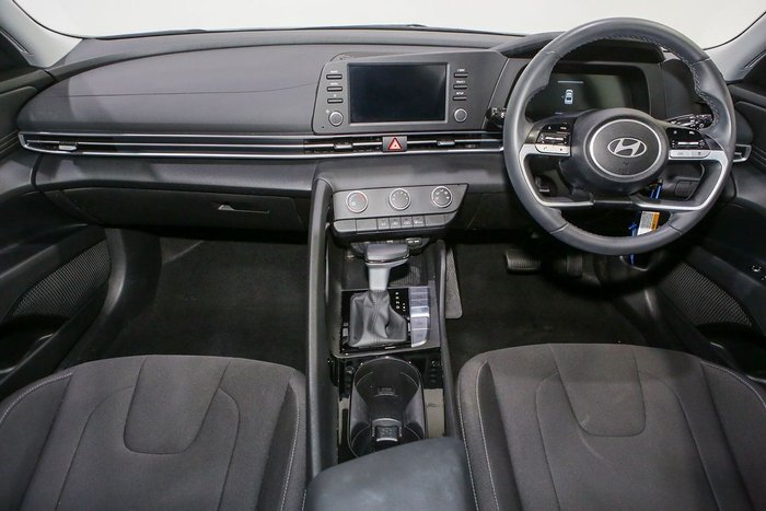 2025 Hyundai i30