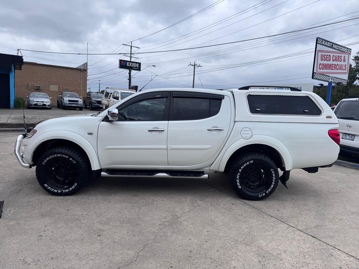 2013 Mitsubishi Triton GLX-R MN MY13 4X4 Dual Range White