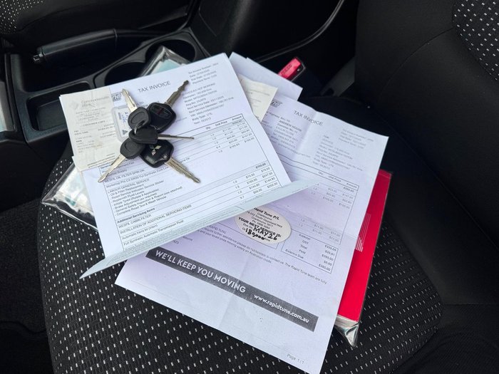 2013 Mitsubishi Triton GLX-R MN MY13 4X4 Dual Range White