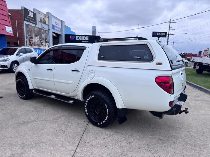2013 Mitsubishi Triton GLX-R MN MY13 4X4 Dual Range White